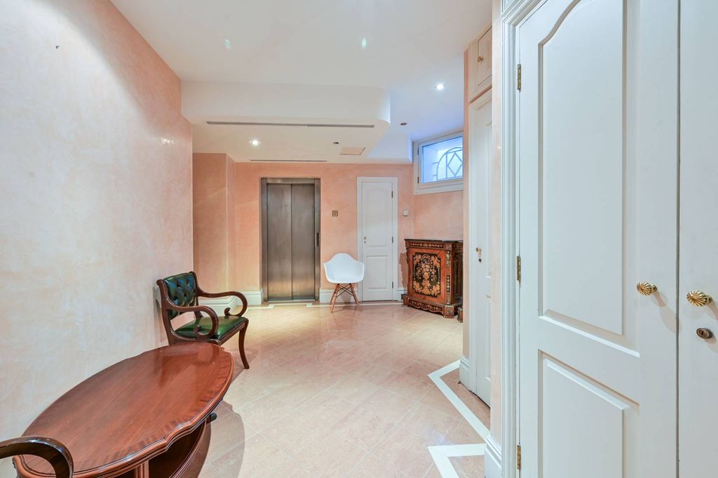 Additional image 12 of 8 bed detached house to rentPembroke Gardens, London W8, Kensington, London