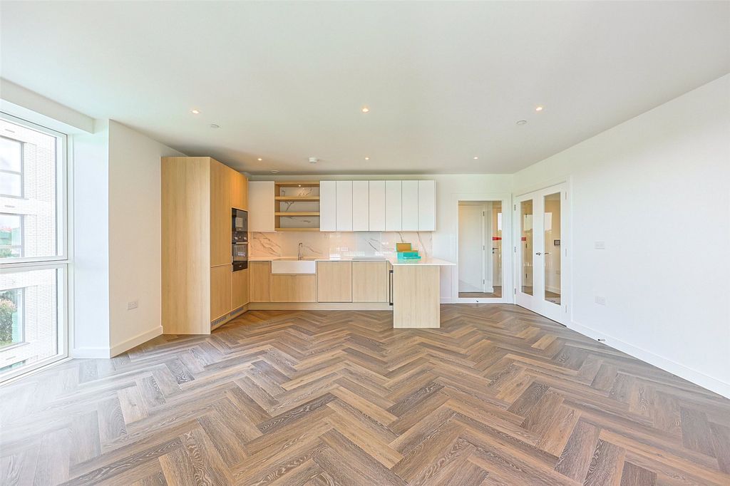 Property photo 2 of 16 Picture No. 31
