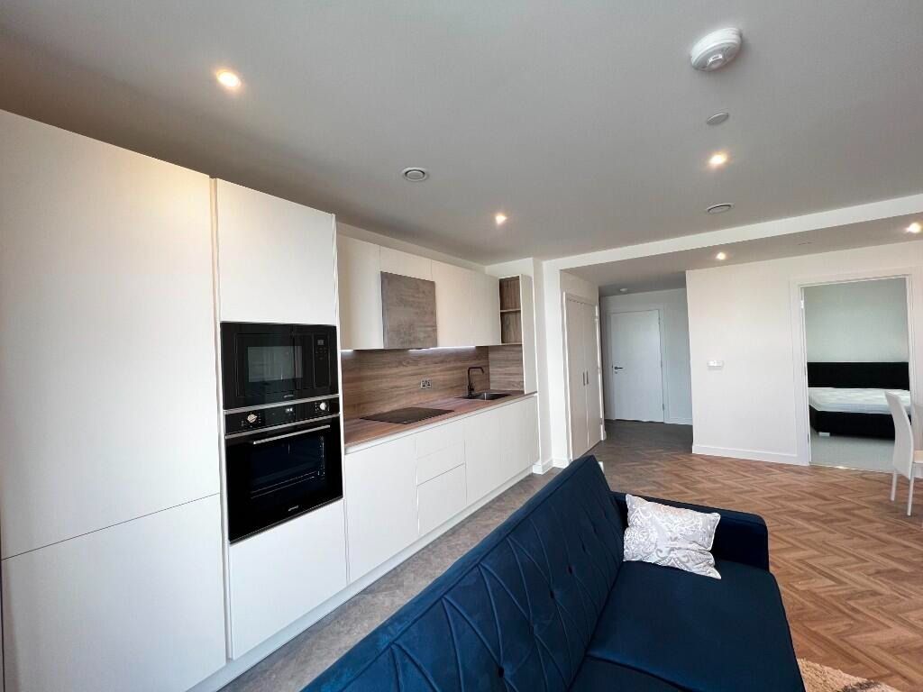 Property photo 2 of 22 5523382