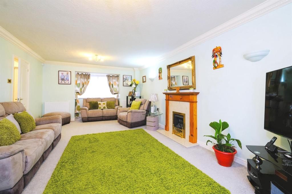 Property photo 3 of 22
