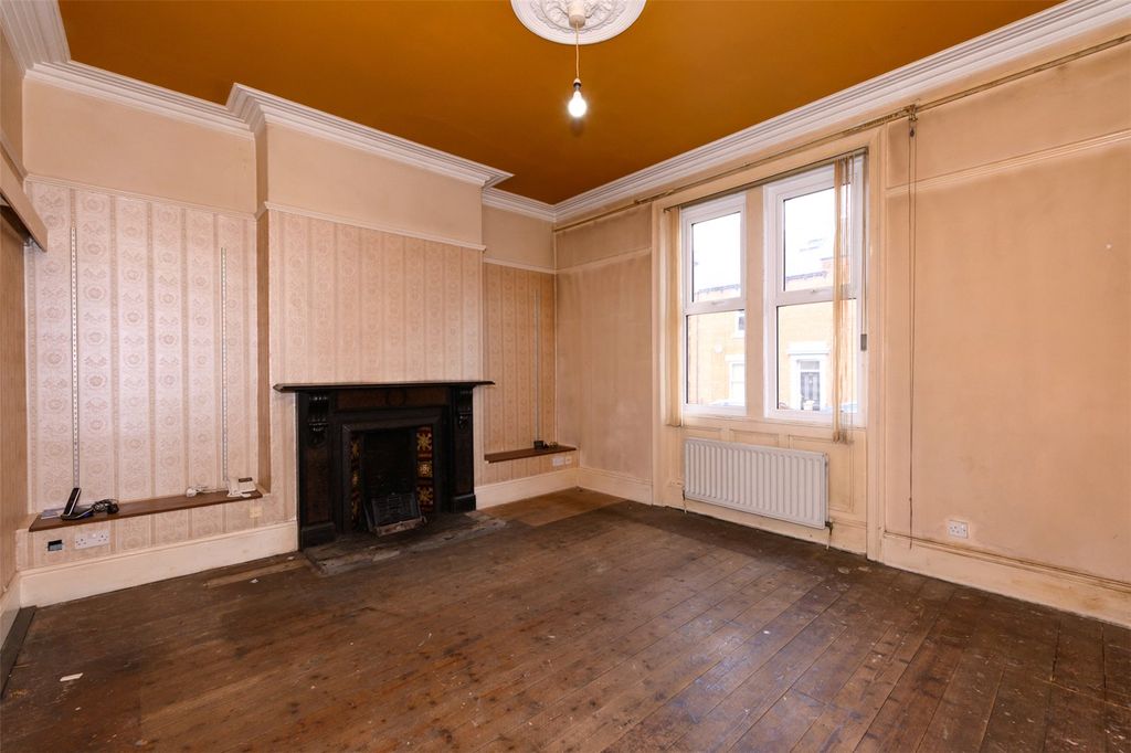 Property photo 2 of 15 Living Room