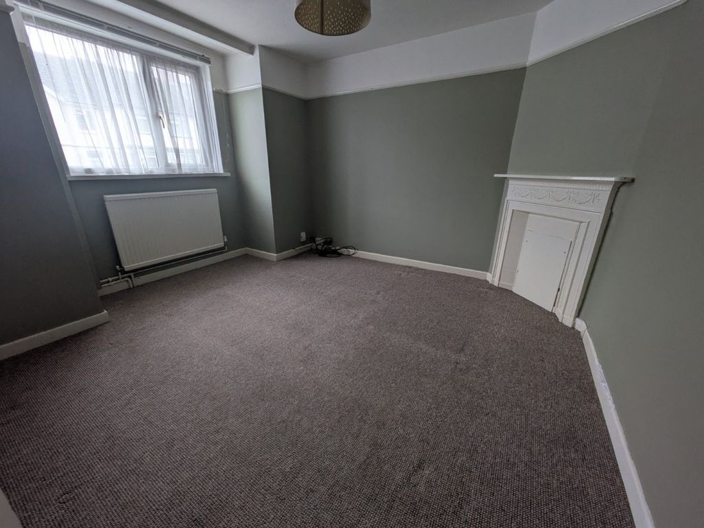 Property photo 3 of 10 Picture No. 03