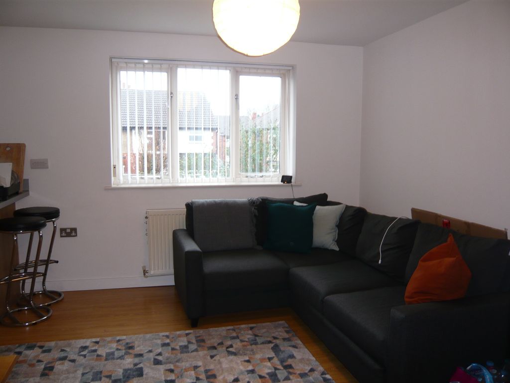 Property photo 2 of 4