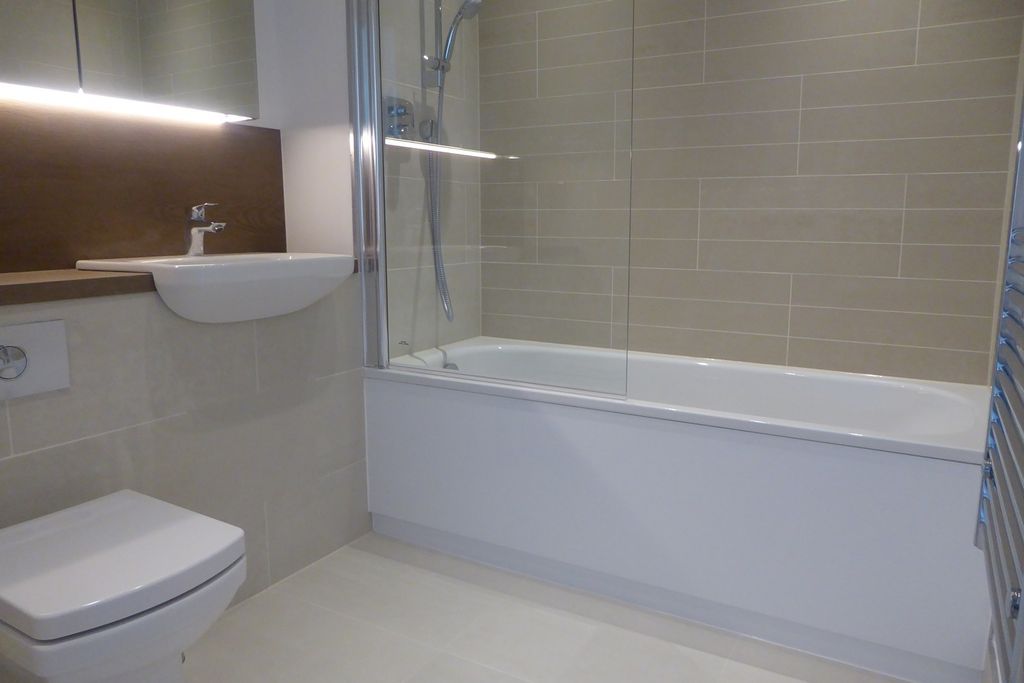 House Indication Hanover House, Reading RG1, 1 bed flat to rent, £1,200 pcm | PrimeLocation