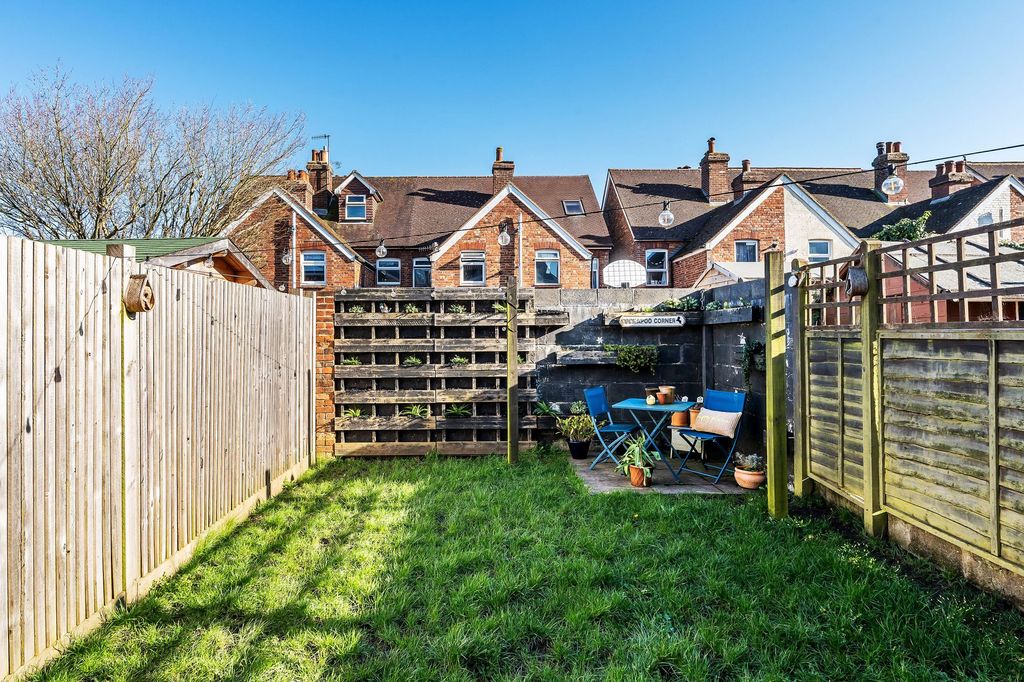 Property photo 3 of 25