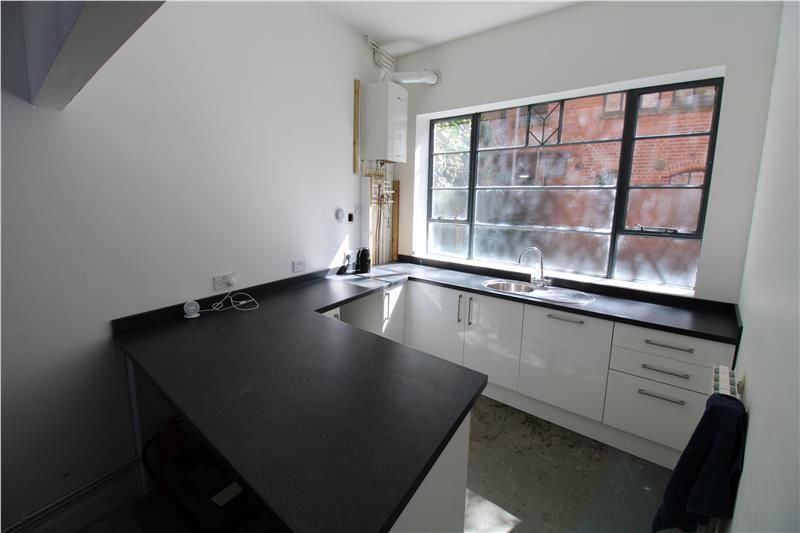 Property photo 2 of 3 Photo