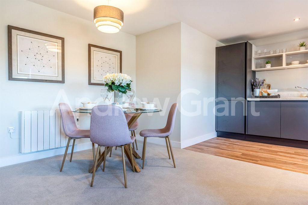 Property photo 3 of 29 Picture No. 03