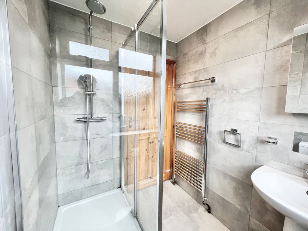 Property photo 2 of 13 Gallery