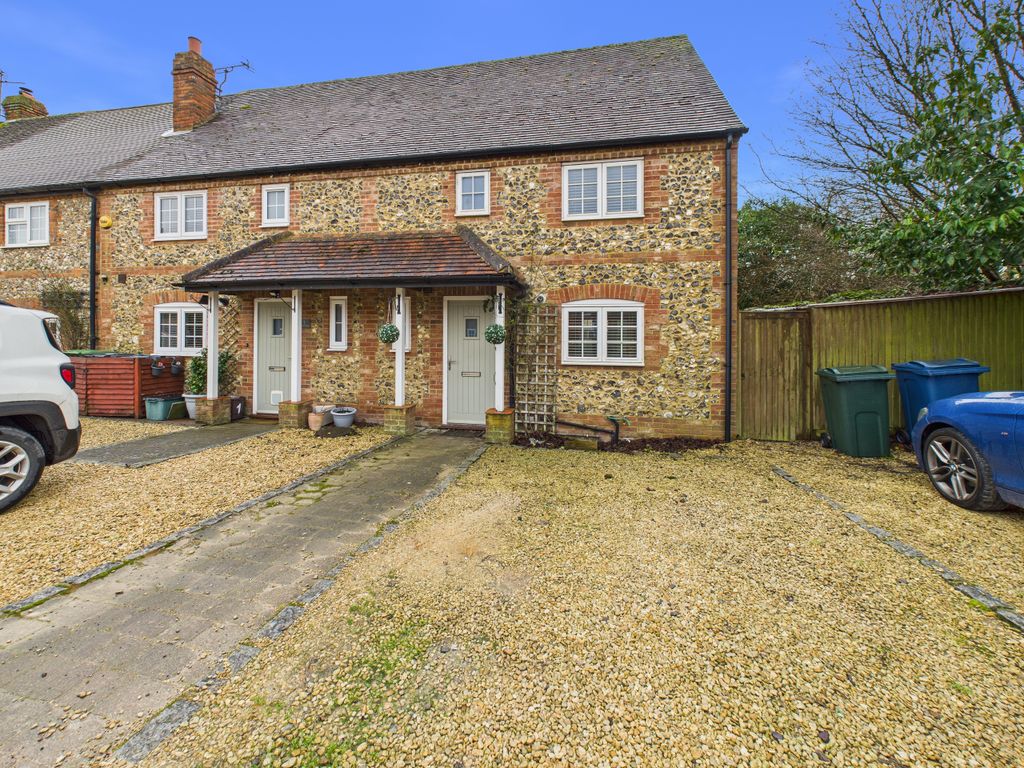 Property photo 1 of 11 Cam01984G0-Pr0545-Still020