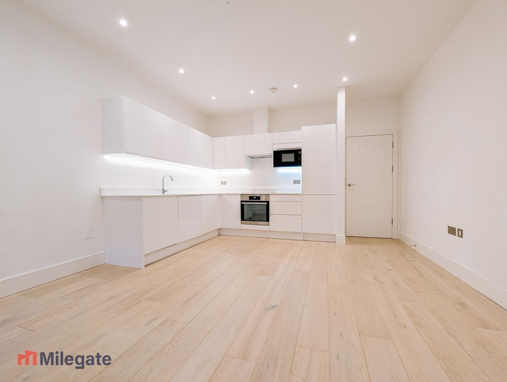 Property photo 3 of 7 Photo 3