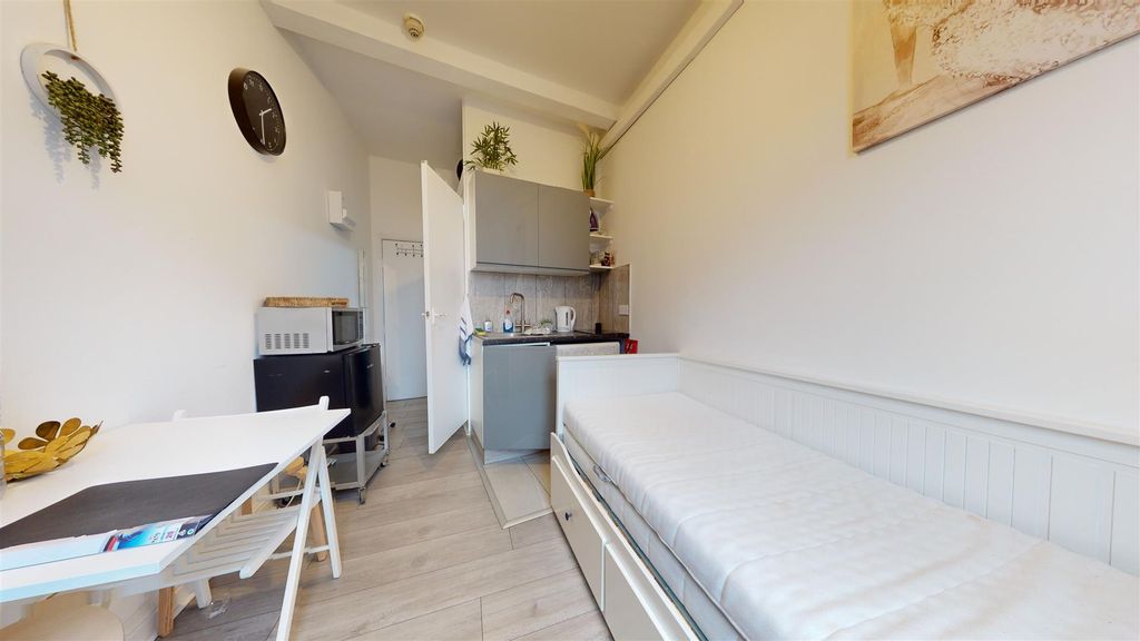 Property photo 2 of 4 Harrow-Road-11142023_180011.Jpg