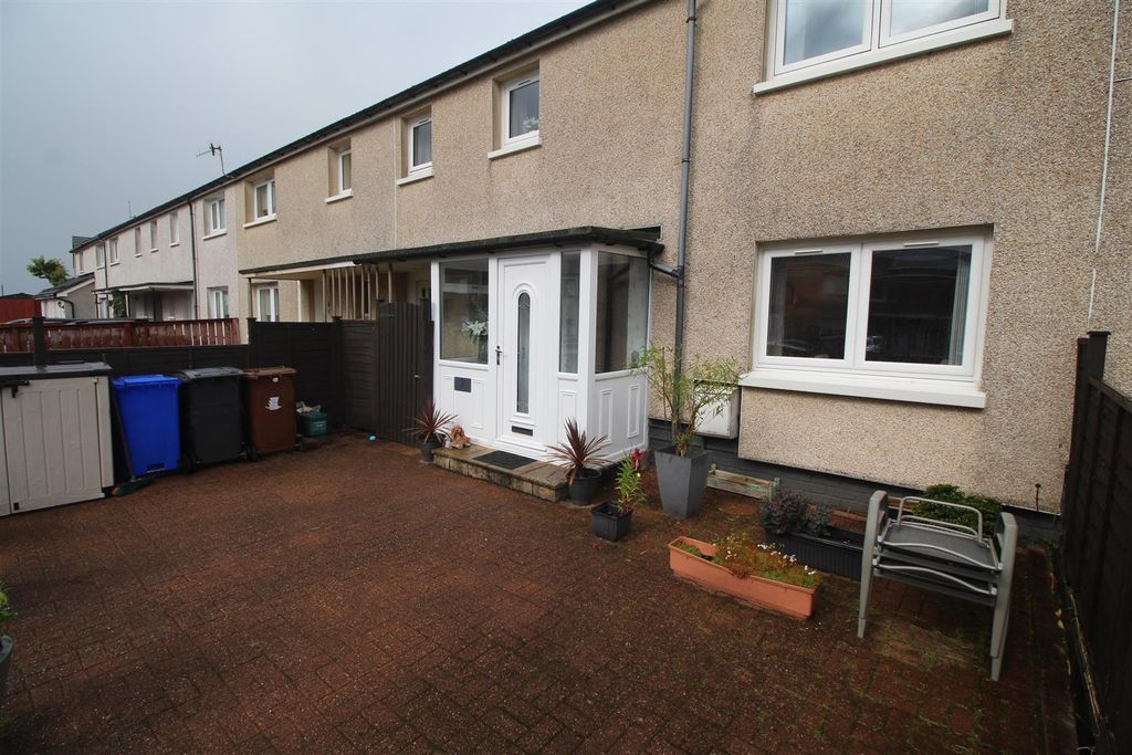 Additional image 22 of 4 bed terraced house for saleOronsay Avenue, Port Glasgow PA14