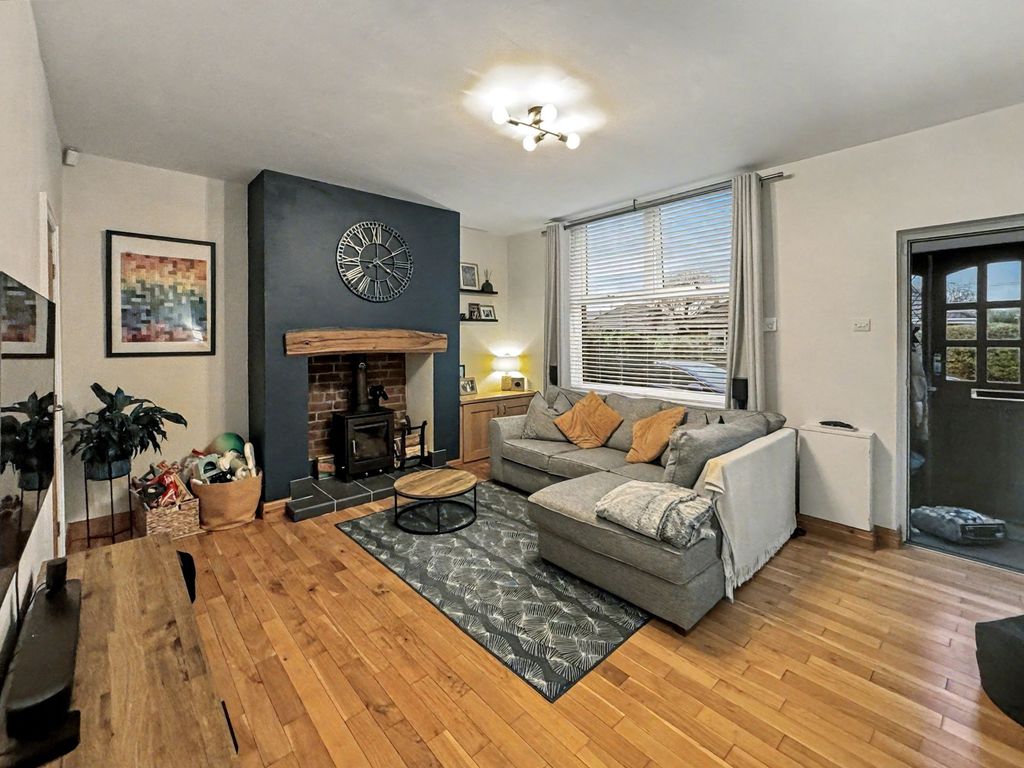 Property photo 2 of 24