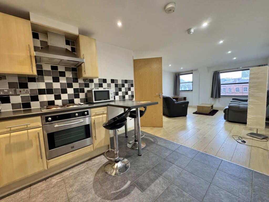 Property photo 2 of 10