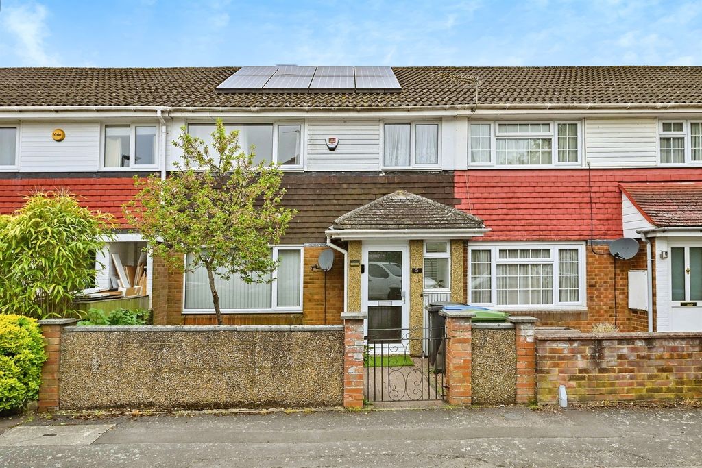 Property photo 1 of 17