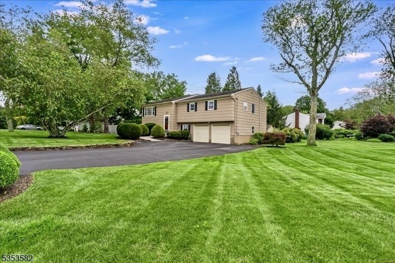 Property photo 2 of 8 <Alttext/>