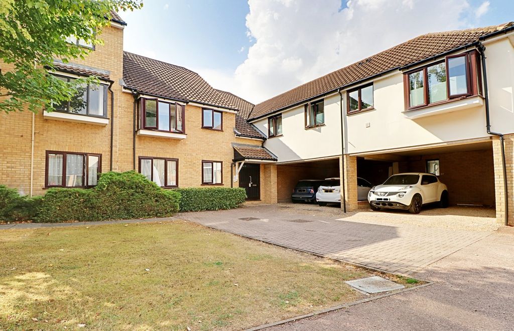 Property photo 1 of 6
