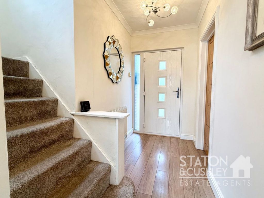 Property photo 3 of 25