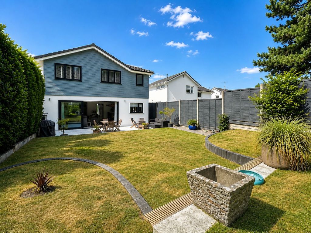 Property photo 3 of 19