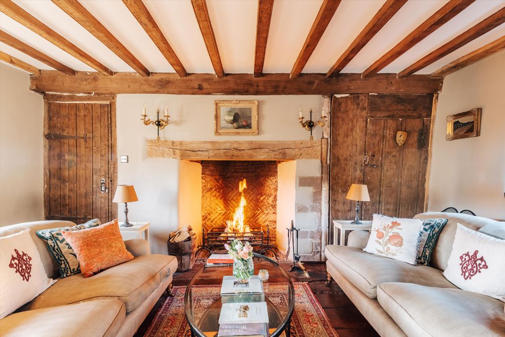 Property photo 2 of 35 Image