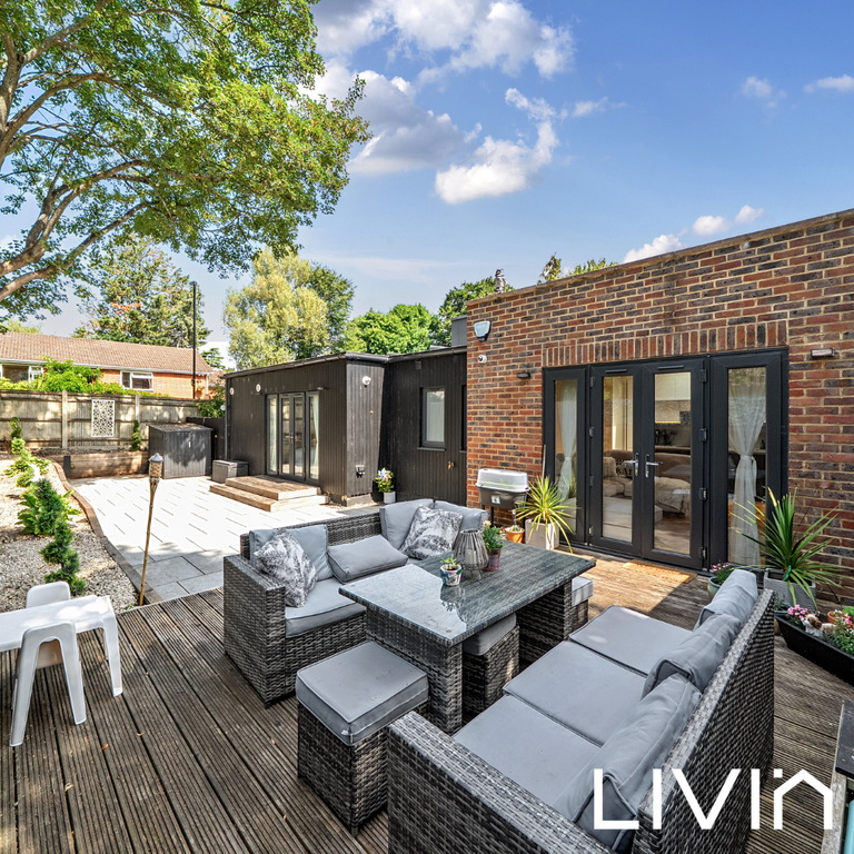 Property photo 1 of 15 7