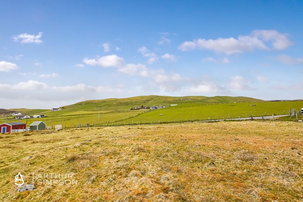 Property photo 2 of 5 5118444