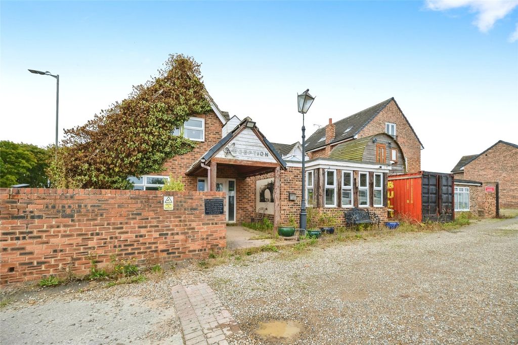 Property photo 2 of 2 Picture No. 04