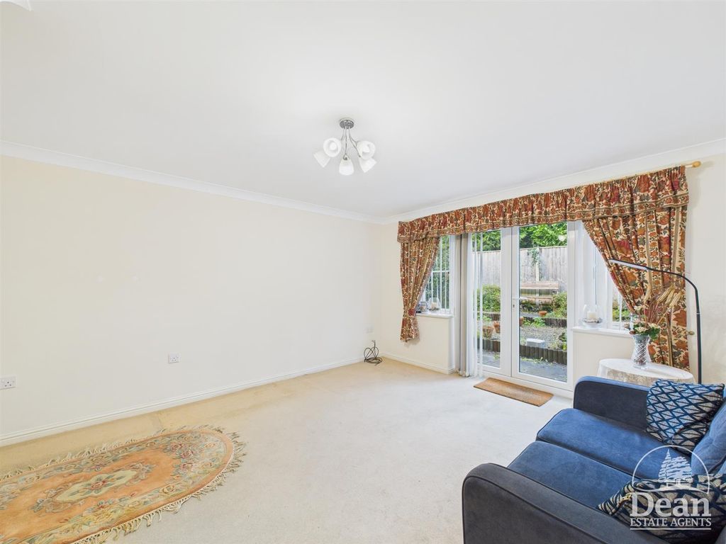 Property photo 3 of 22