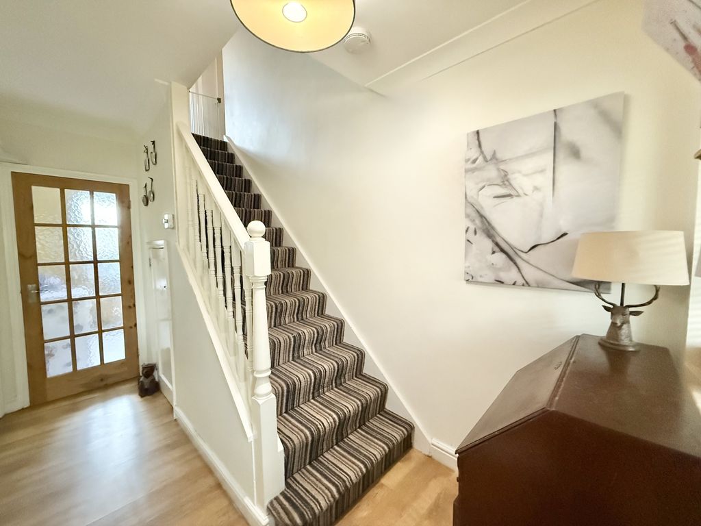 Property photo 2 of 25 Img_9456