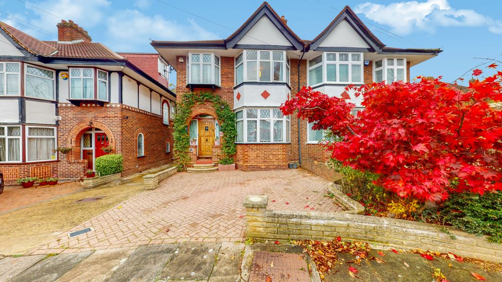 Property photo 1 of 15 3 West Towers - 56Et9Yzauypx03Xcddqw