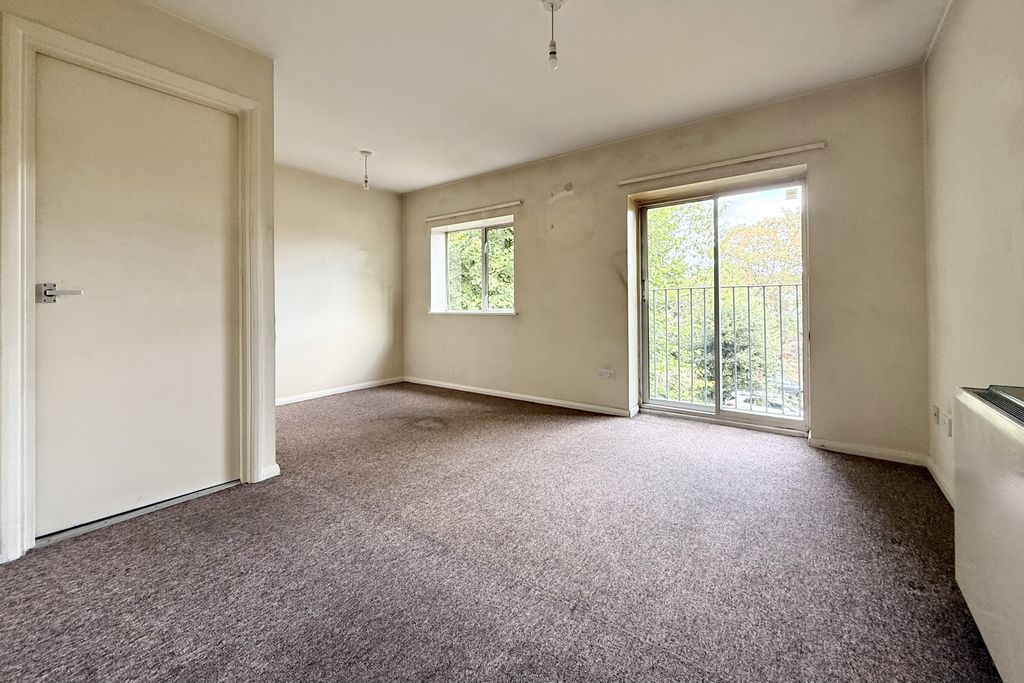 Property photo 2 of 7 2