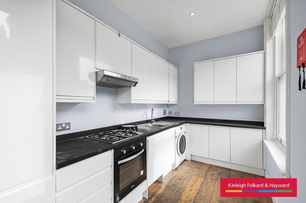 Property photo 2 of 13 Picture No. 12