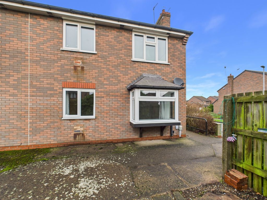 Property photo 1 of 11 4822951