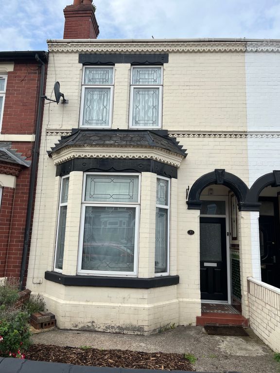 Property photo 1 of 6 Front