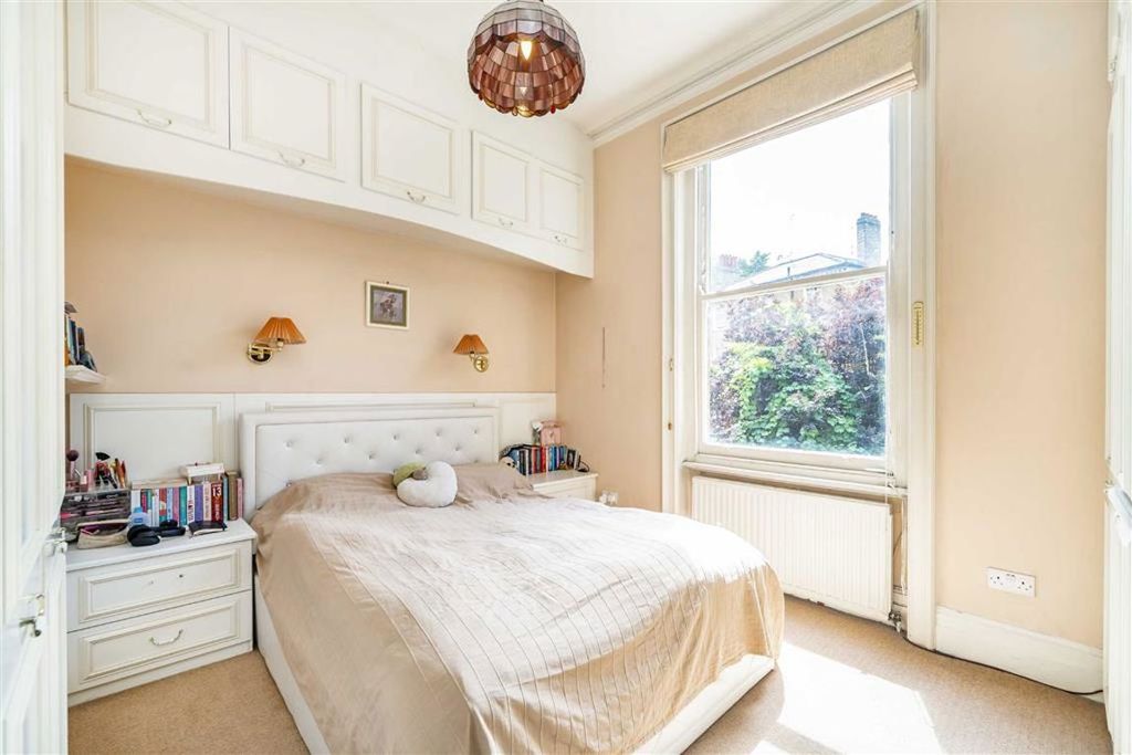 Property photo 3 of 6