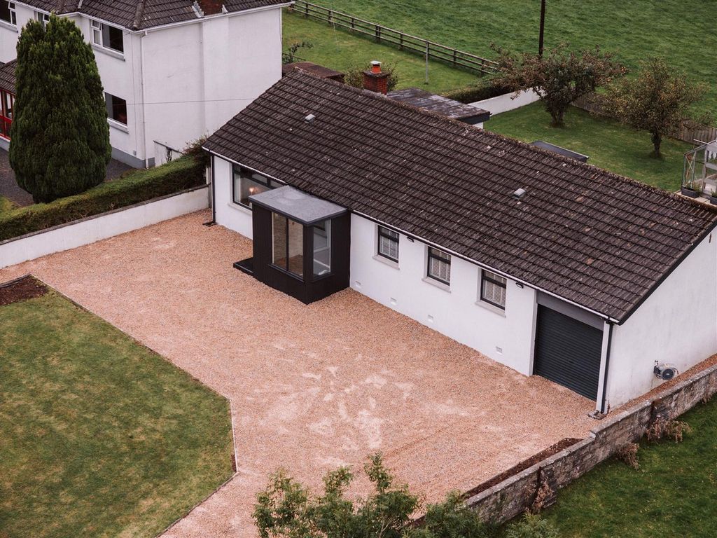 Property photo 3 of 37 14-Carntall-Road-48.Jpg