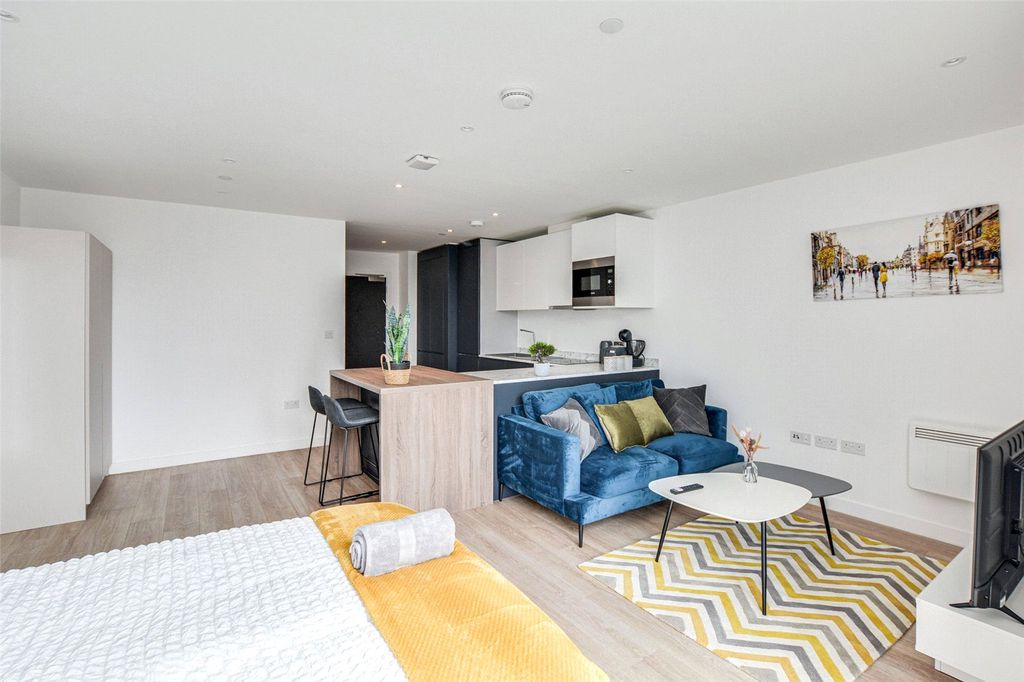 Property photo 3 of 12 Picture No. 13