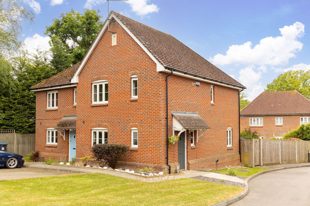 Property photo 1 of 22