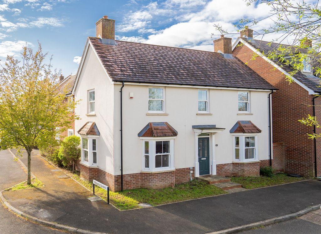 Property photo 1 of 22