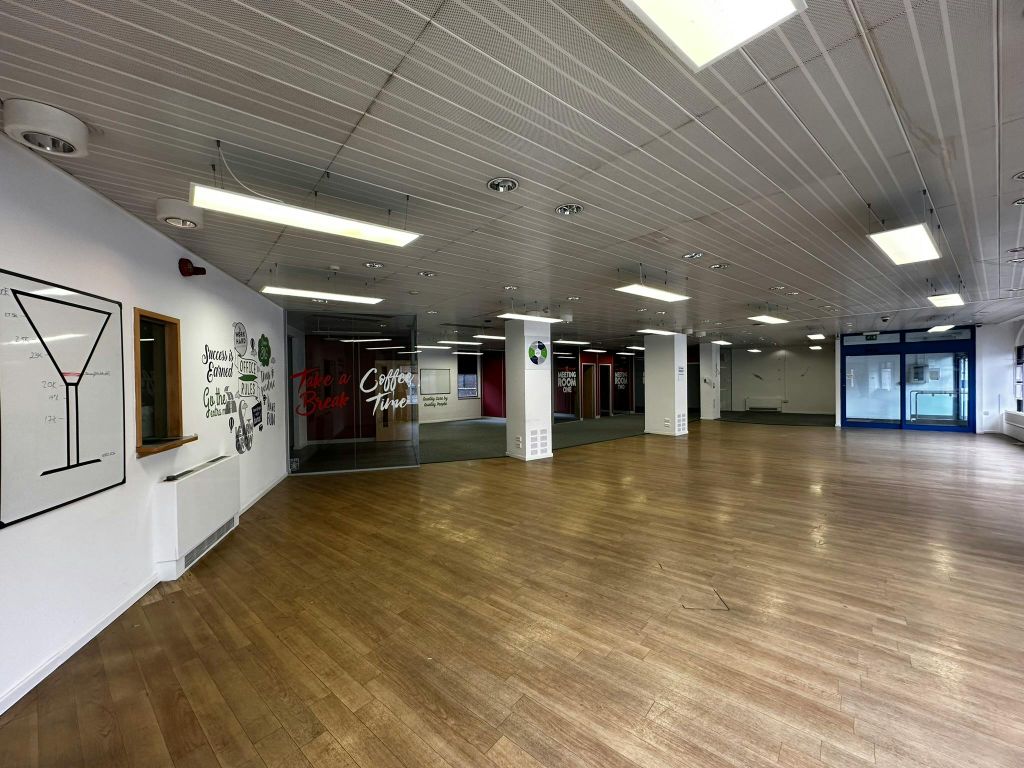 Property photo 2 of 6 Image 2