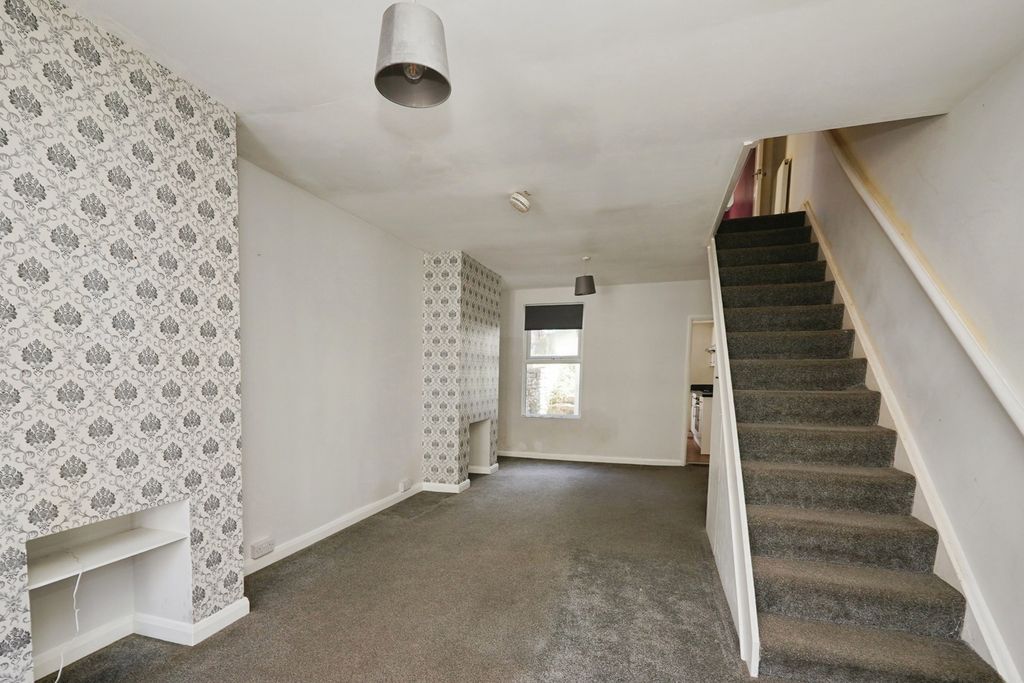 Property photo 2 of 13 Pbox-Img.Jpg