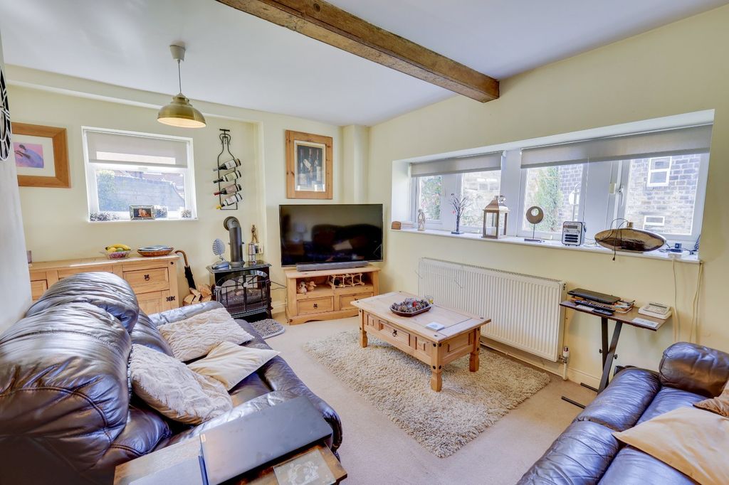 Property photo 3 of 11 Picture No. 06