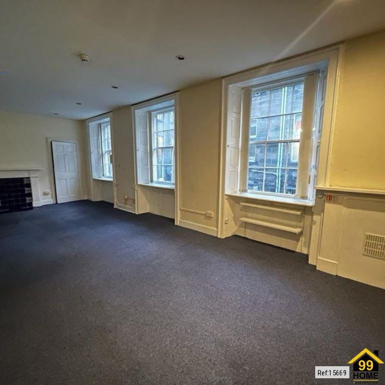 Property photo 1 of 10 Photo 0