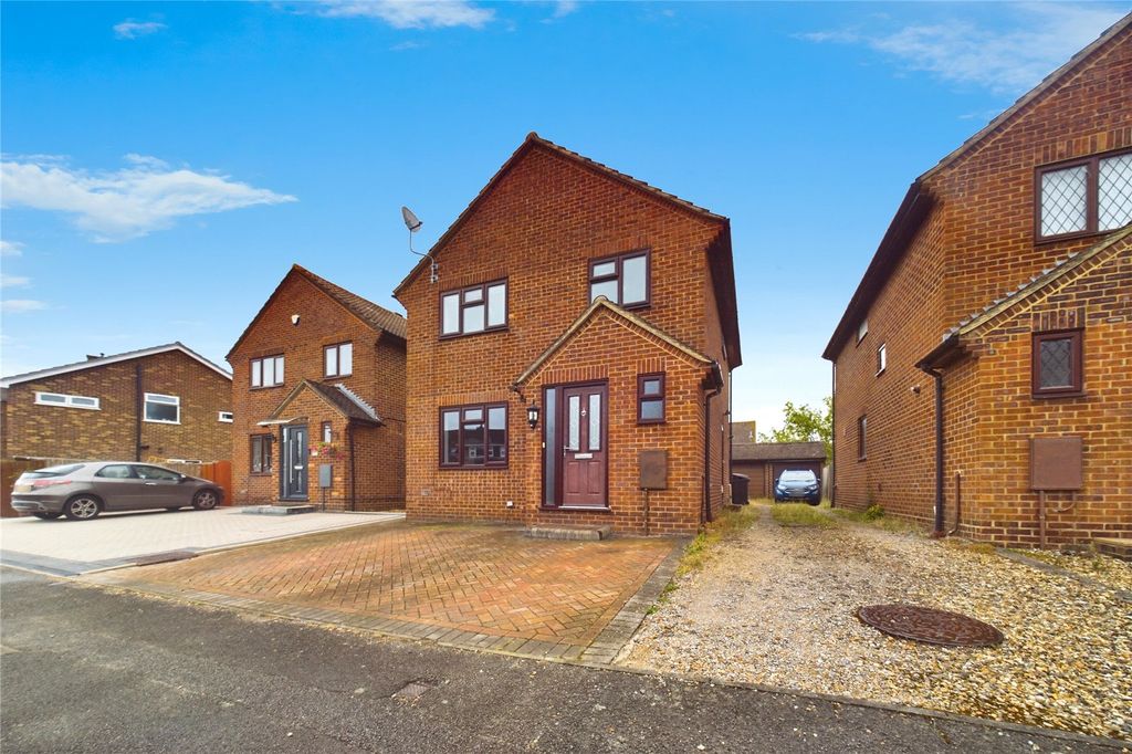 Property photo 1 of 15 Front