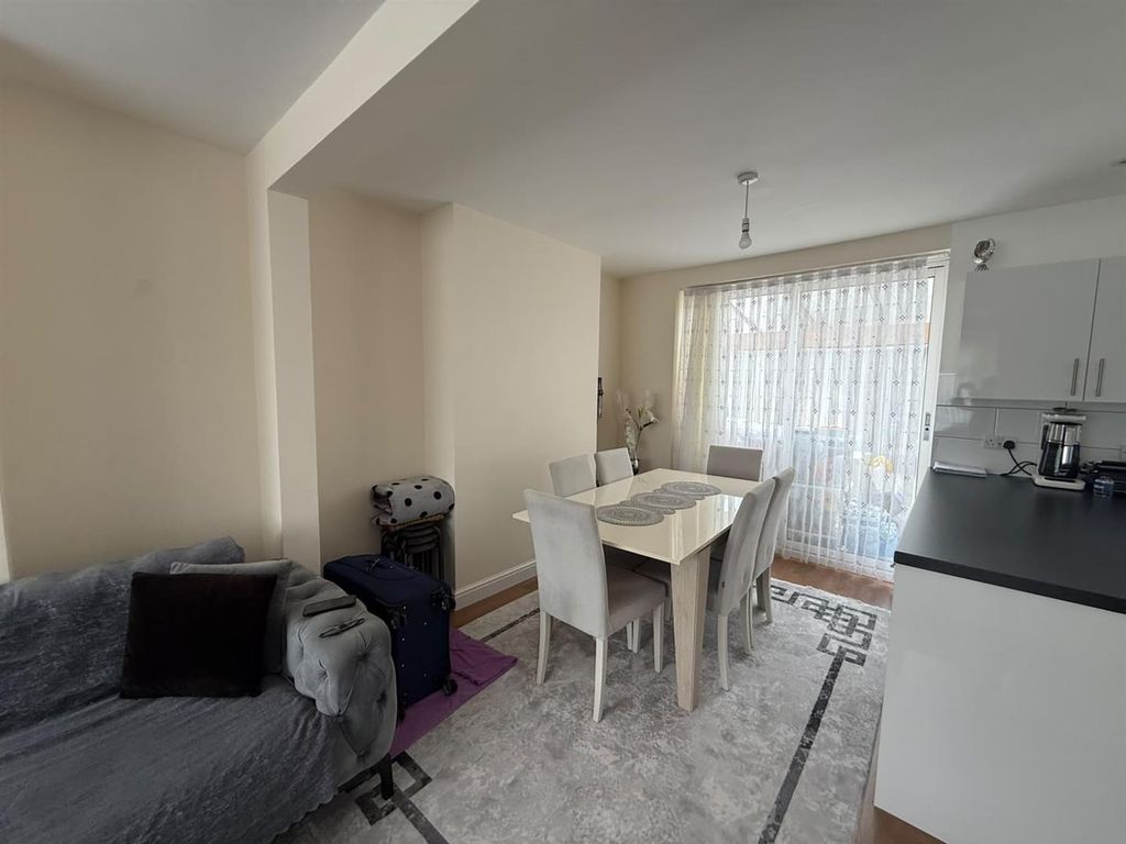 Property photo 3 of 14 5.Jpg