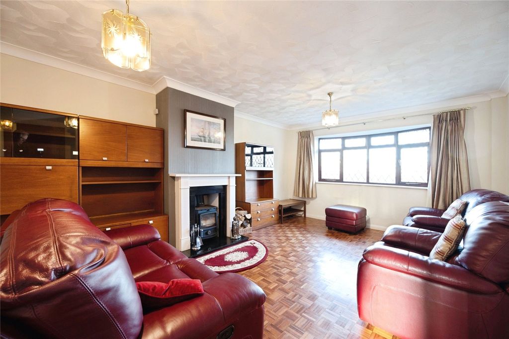 Property photo 3 of 21 Picture No. 20