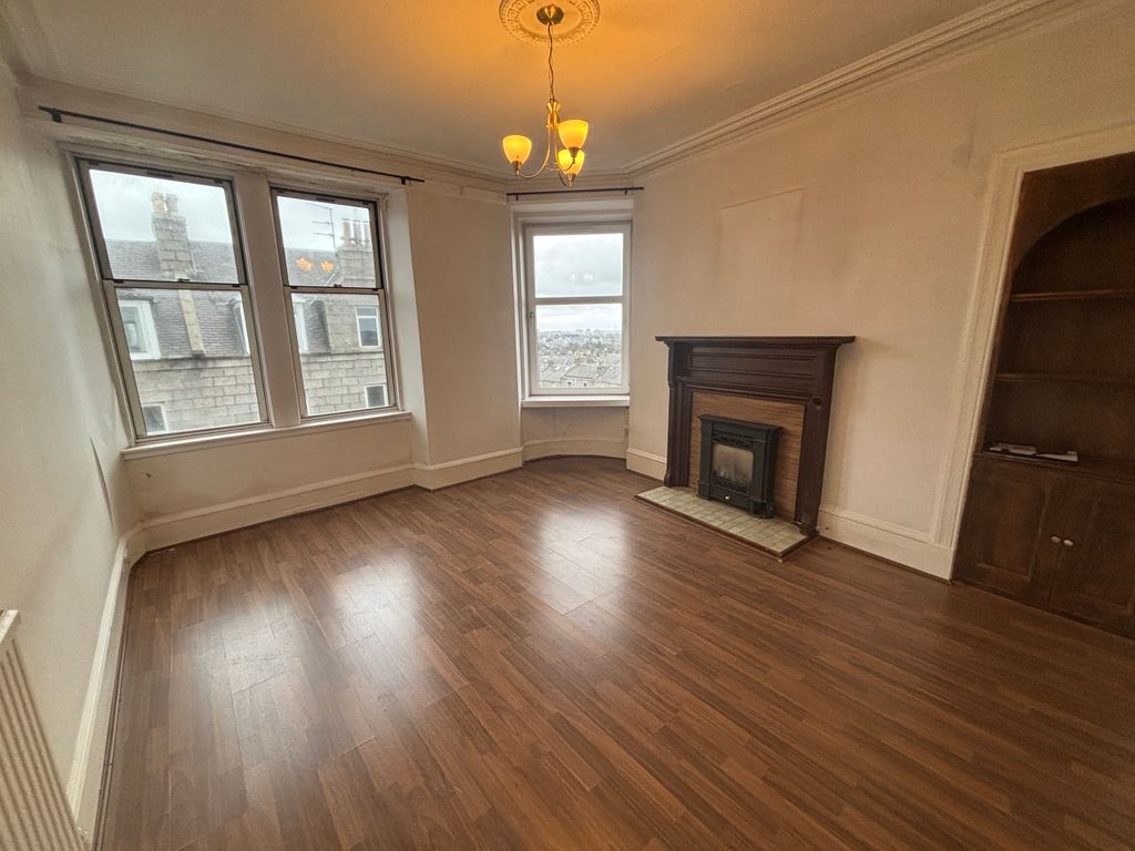 Property photo 2 of 14 2.Jpg