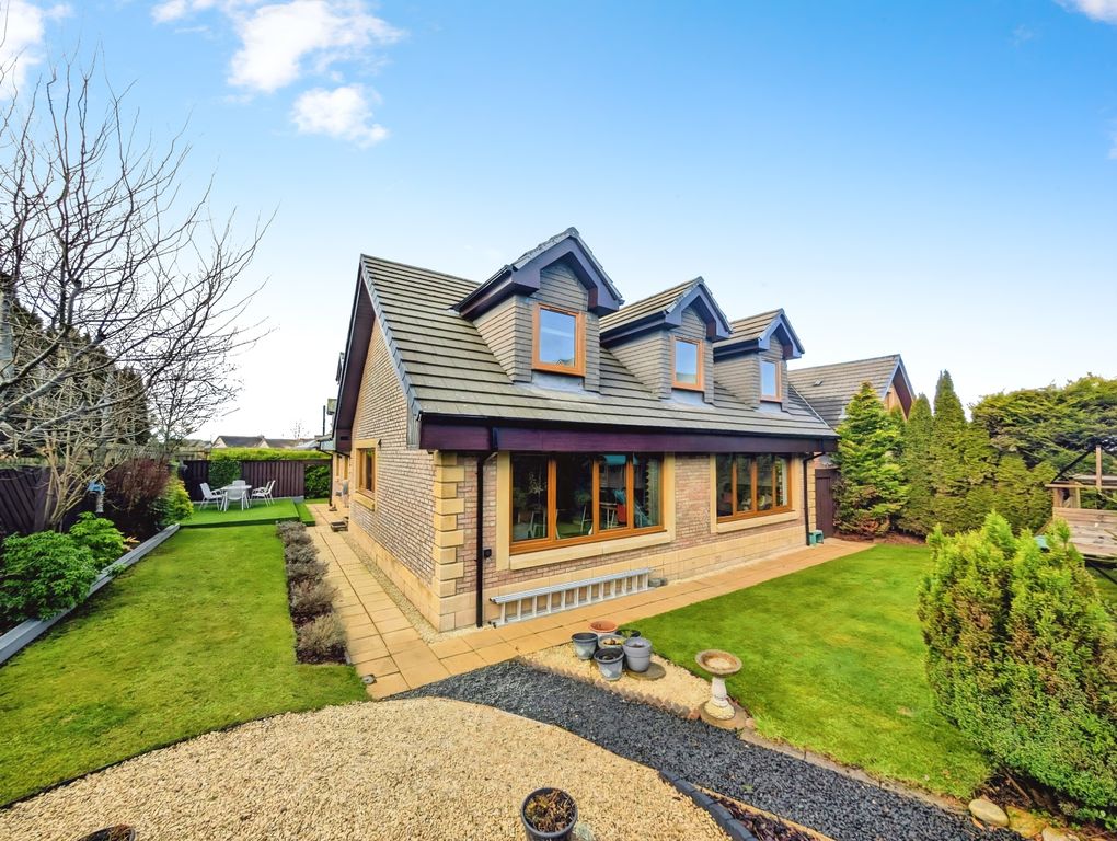 Property photo 1 of 42 External Rear