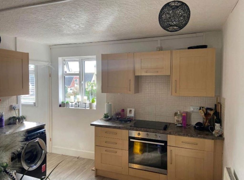 Property photo 1 of 4