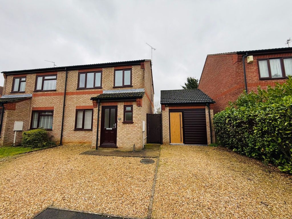 Property photo 1 of 20 Front